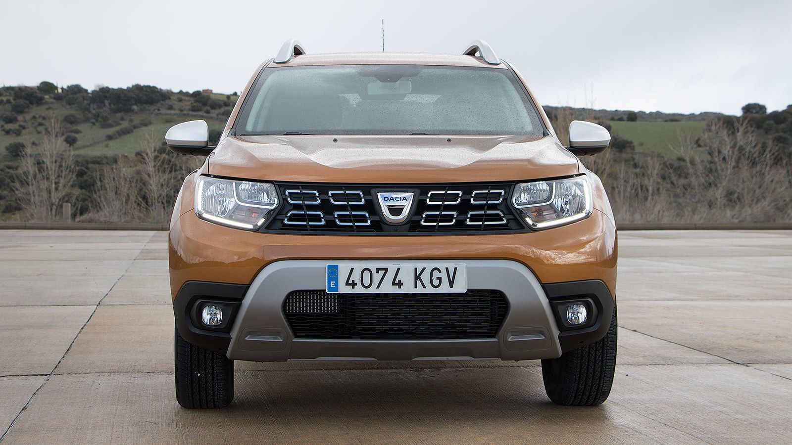 Las luces de día están formadas por diodos de leds.