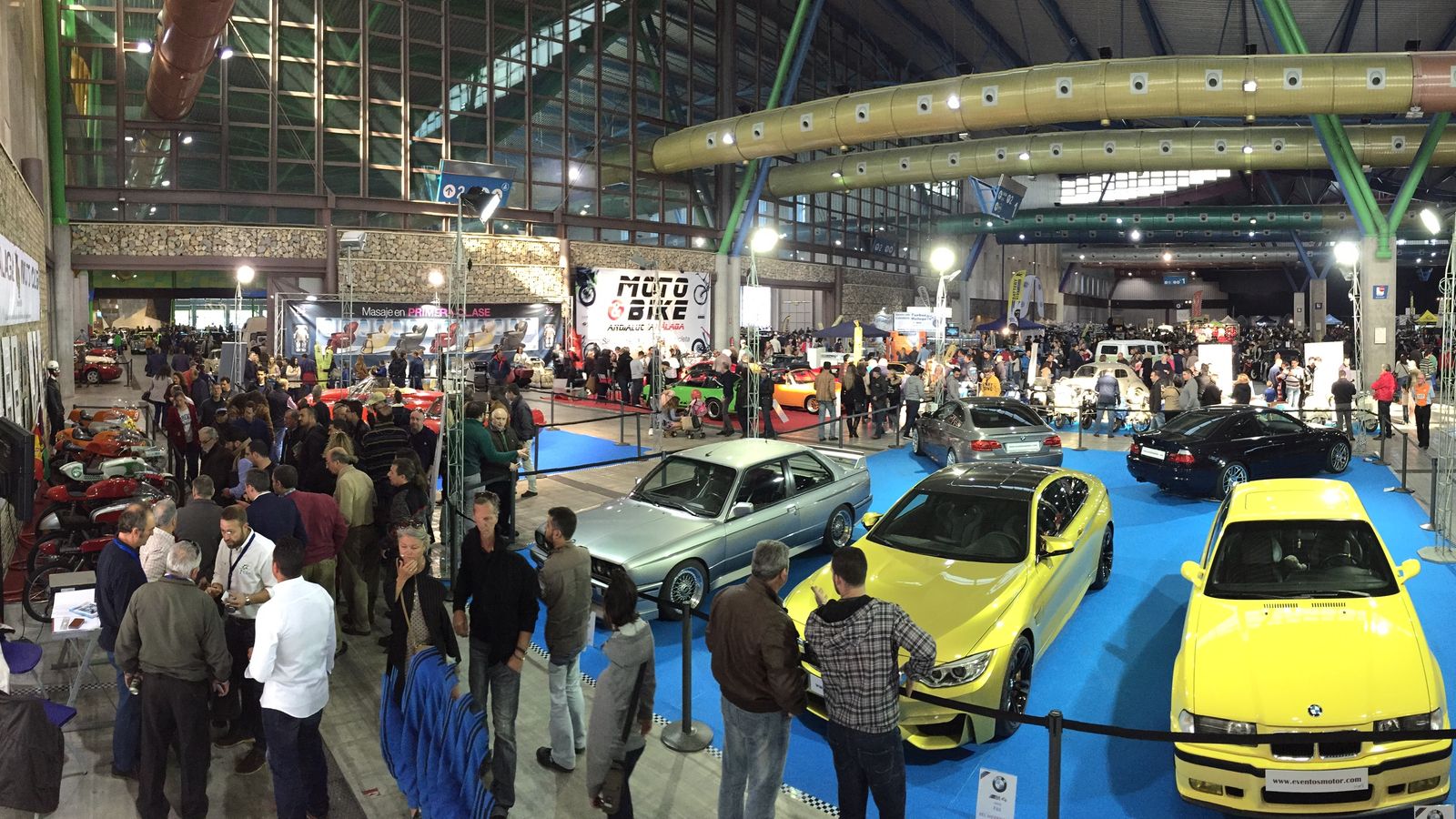 Retro Málaga es el lugar perfecto para todos los aficionados al Motor y los clásicos.