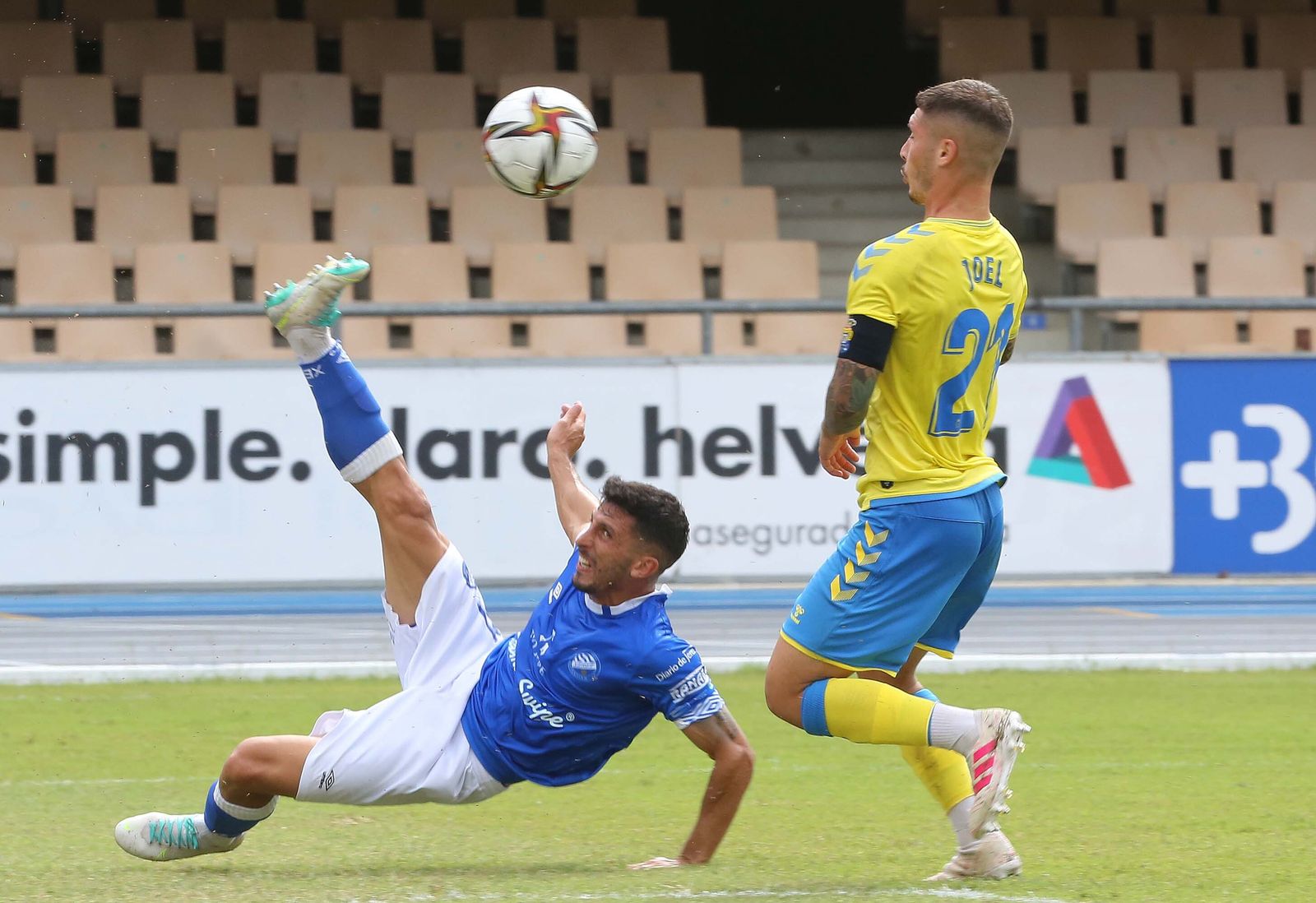 Imágenes de la victoria del XerezDFC ante Las Palmas ATL.