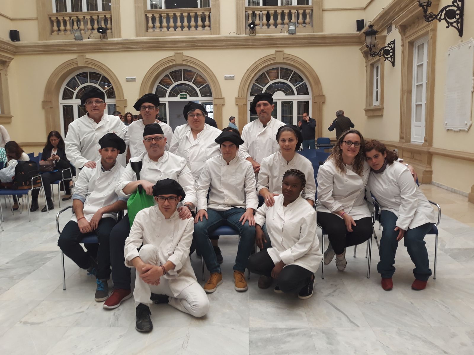 Clausura del curso de catering y "Showcooking" en línea fría para discapacitados