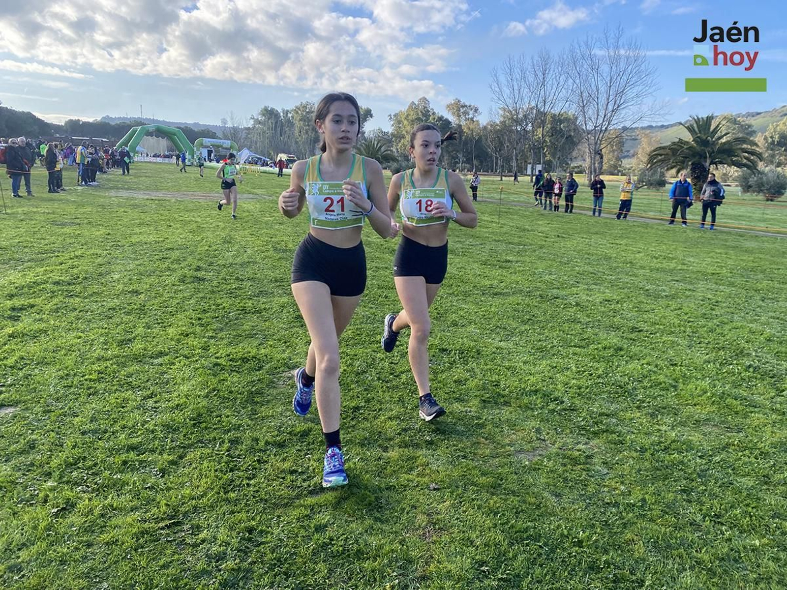 La carrera de La Garza de Linares en imágenes: búscate entre los asistentes