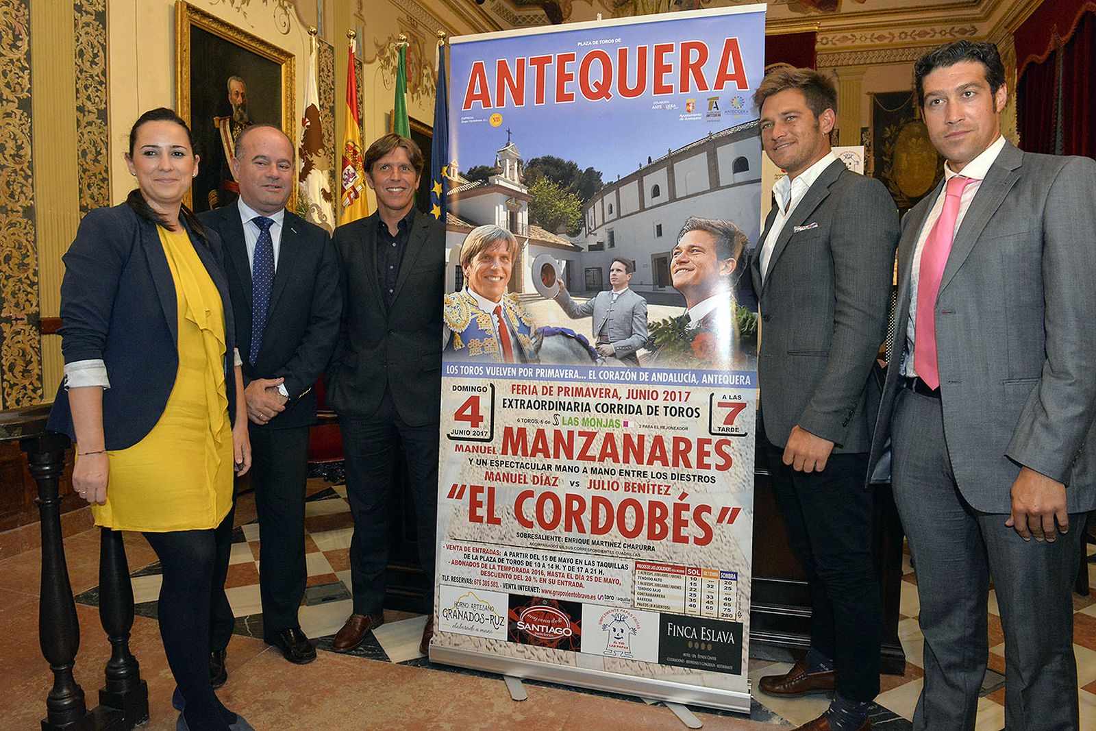 Presentación del cartel de la corrida de la Feria de Primavera de Antequera, que contó con la presencia de los hermanos Benítez.
