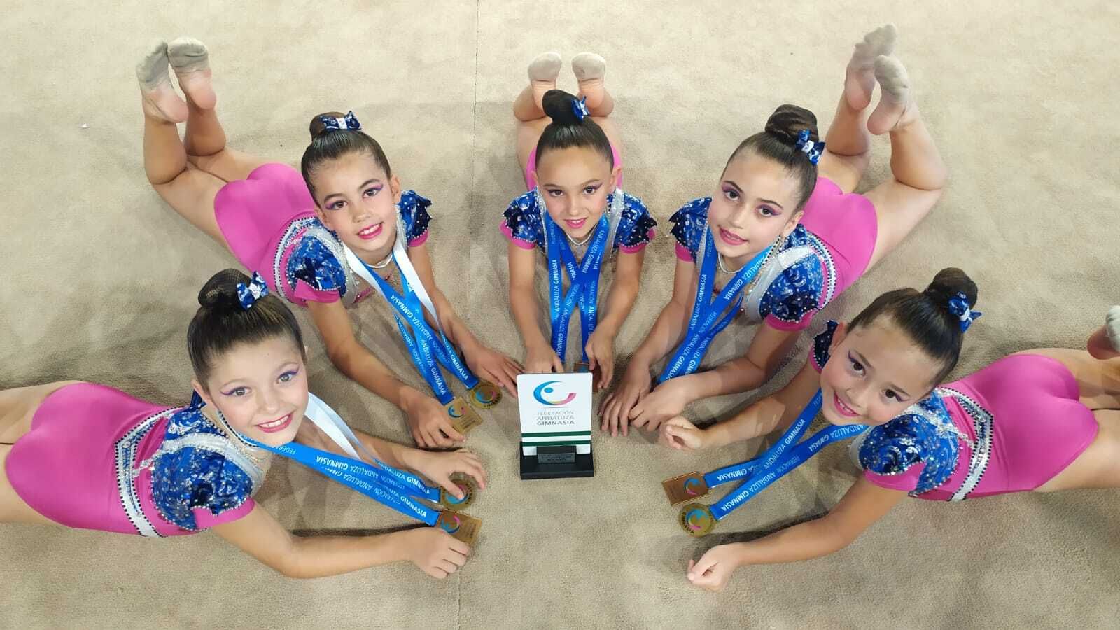 Uno de los equipos que presentó el Rítmico Colombino en este Andaluz.