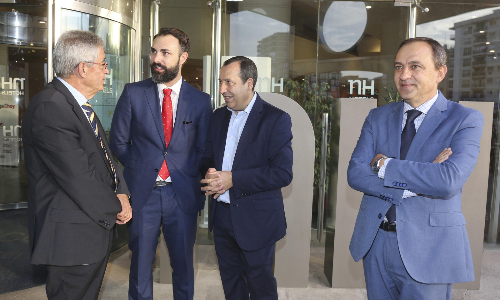 Desayuno informativo del Grupo Joly con el delegado del Gobierno en Andalucía