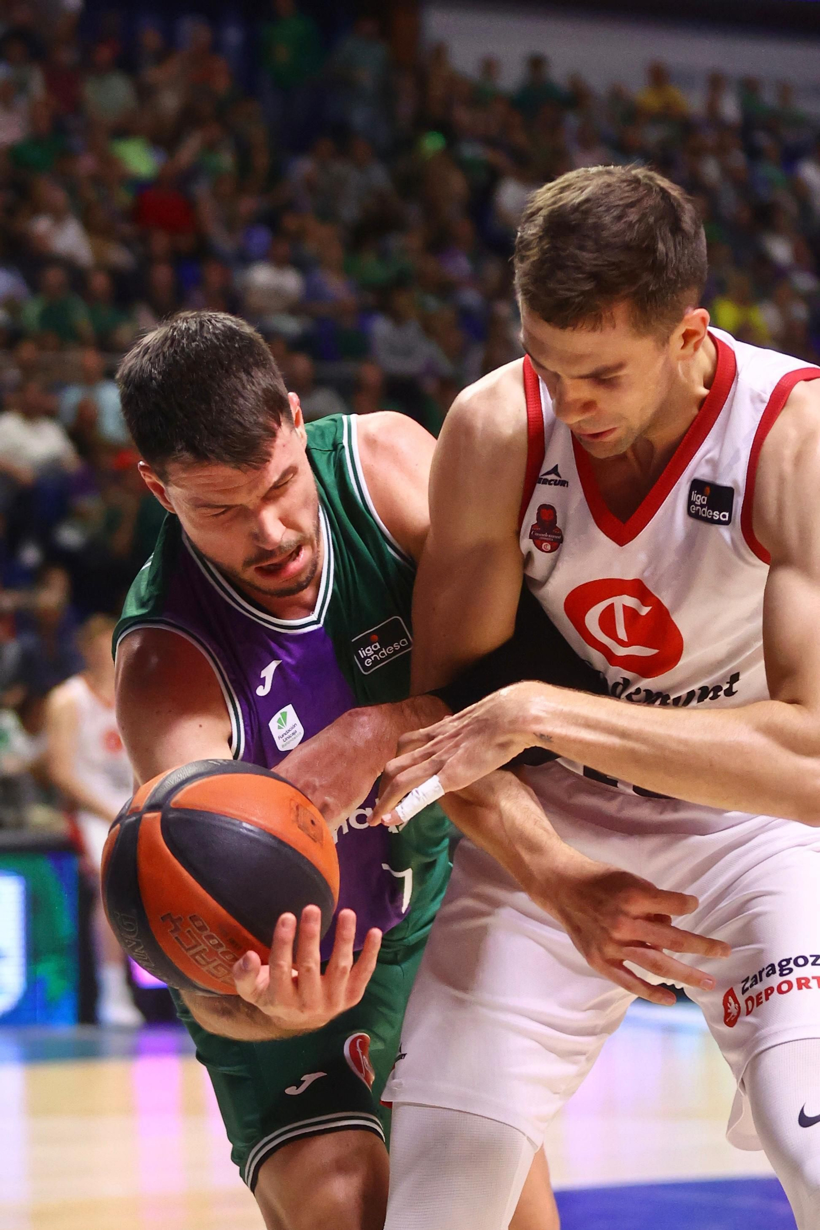 El Unicaja - Casademont Zaragoza, en fotos