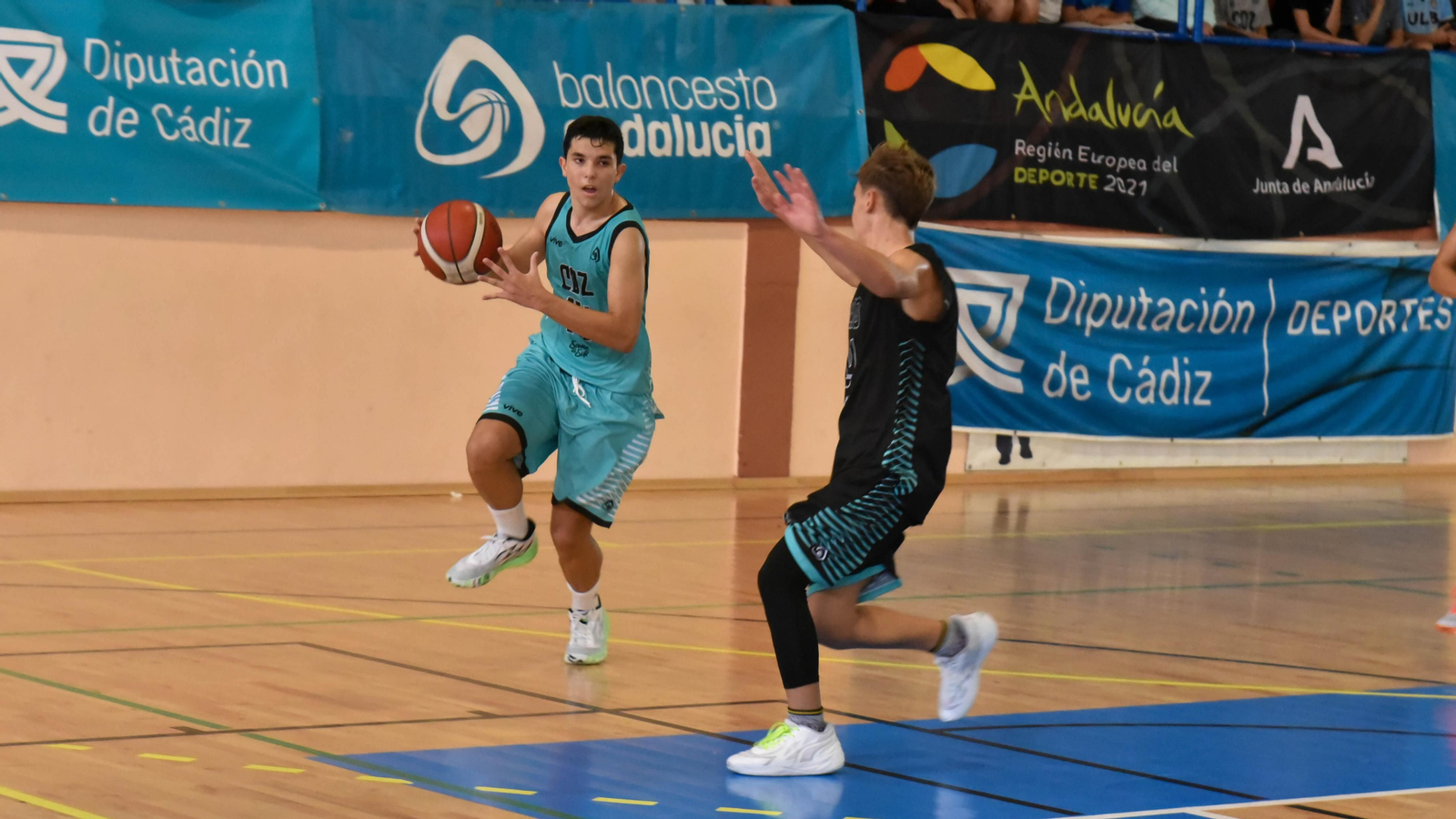 Las fotos de la tercera jornada del Andaluz infantil masculino de baloncesto en La Línea