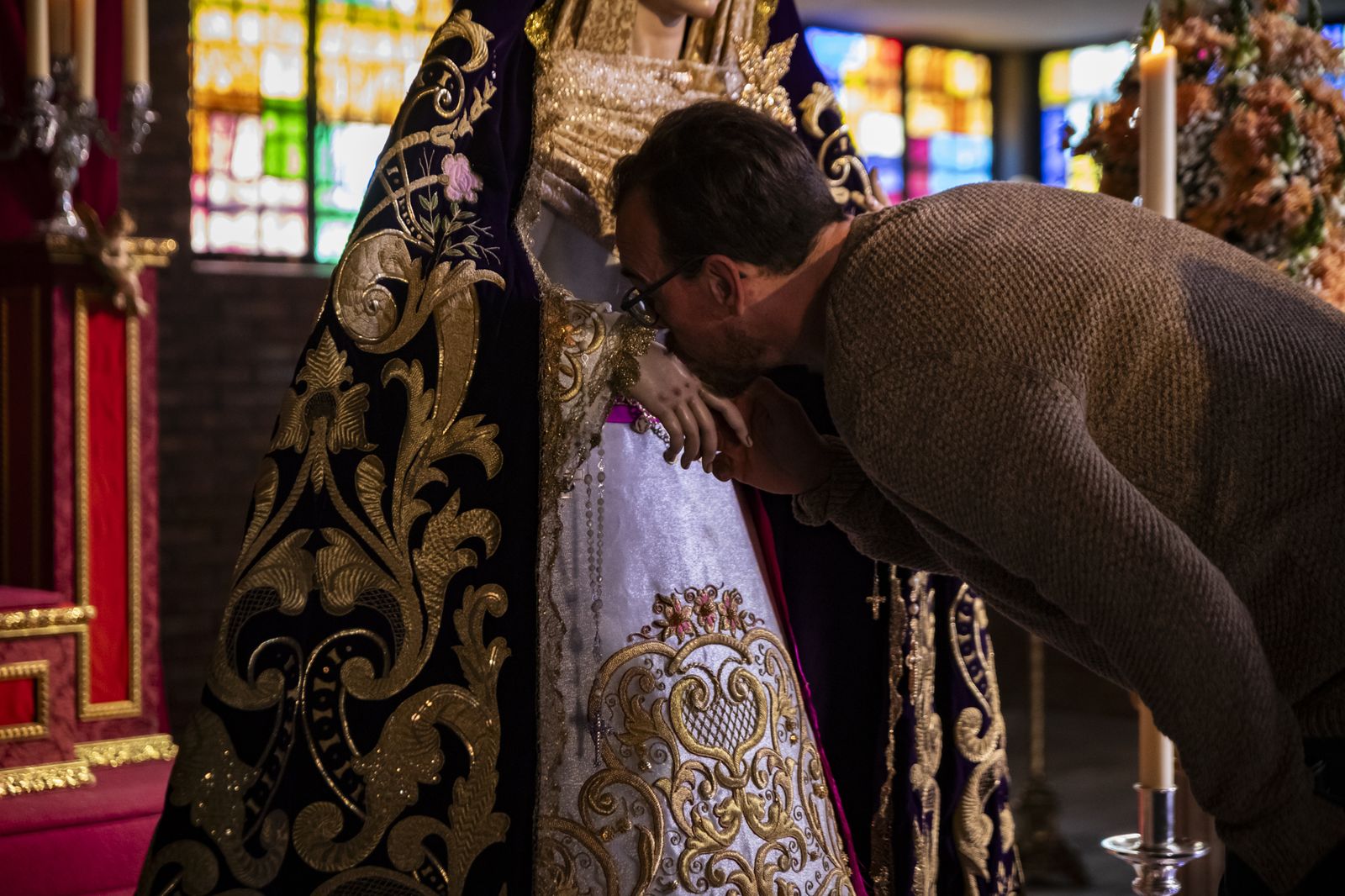 Las imágenes de los besapiés y besamanos del Segundo Domingo de Cuaresma en Jerez
