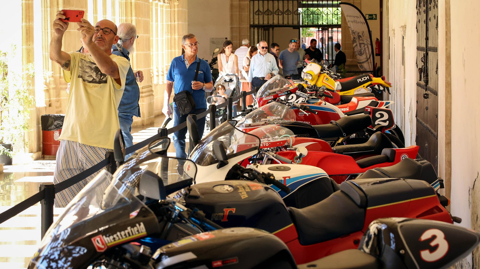 V Exposición de Motos Clásicas en Jerez
