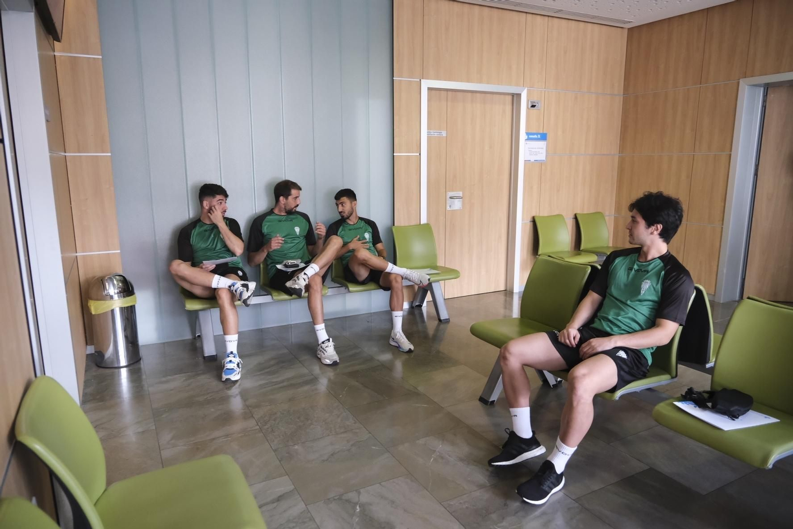 Los reconocimientos médicos del Córdoba Futsal, en imágenes