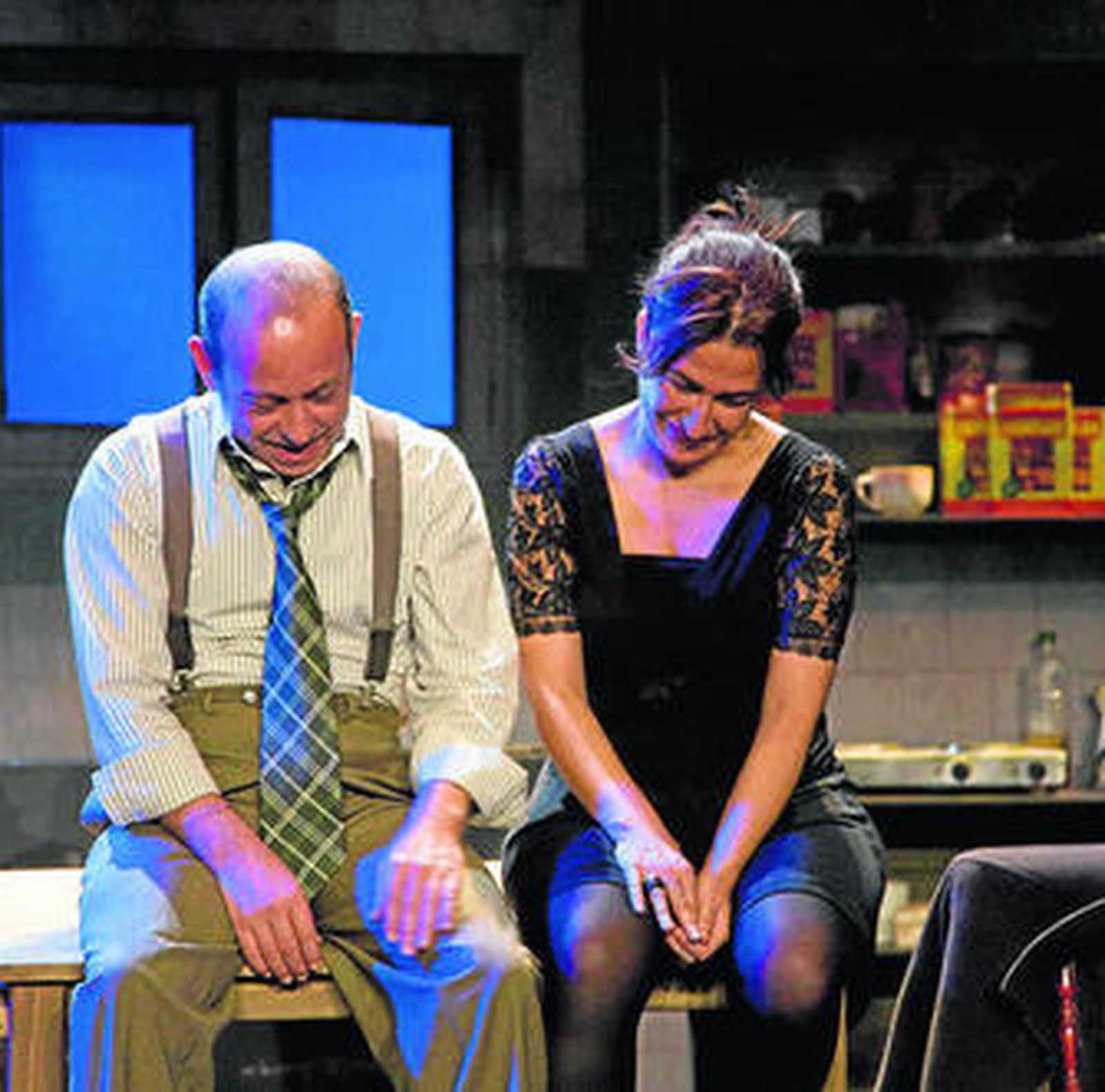 Chema del Barco y Gloria López, en una escena de esta obra que se estrena mañana.