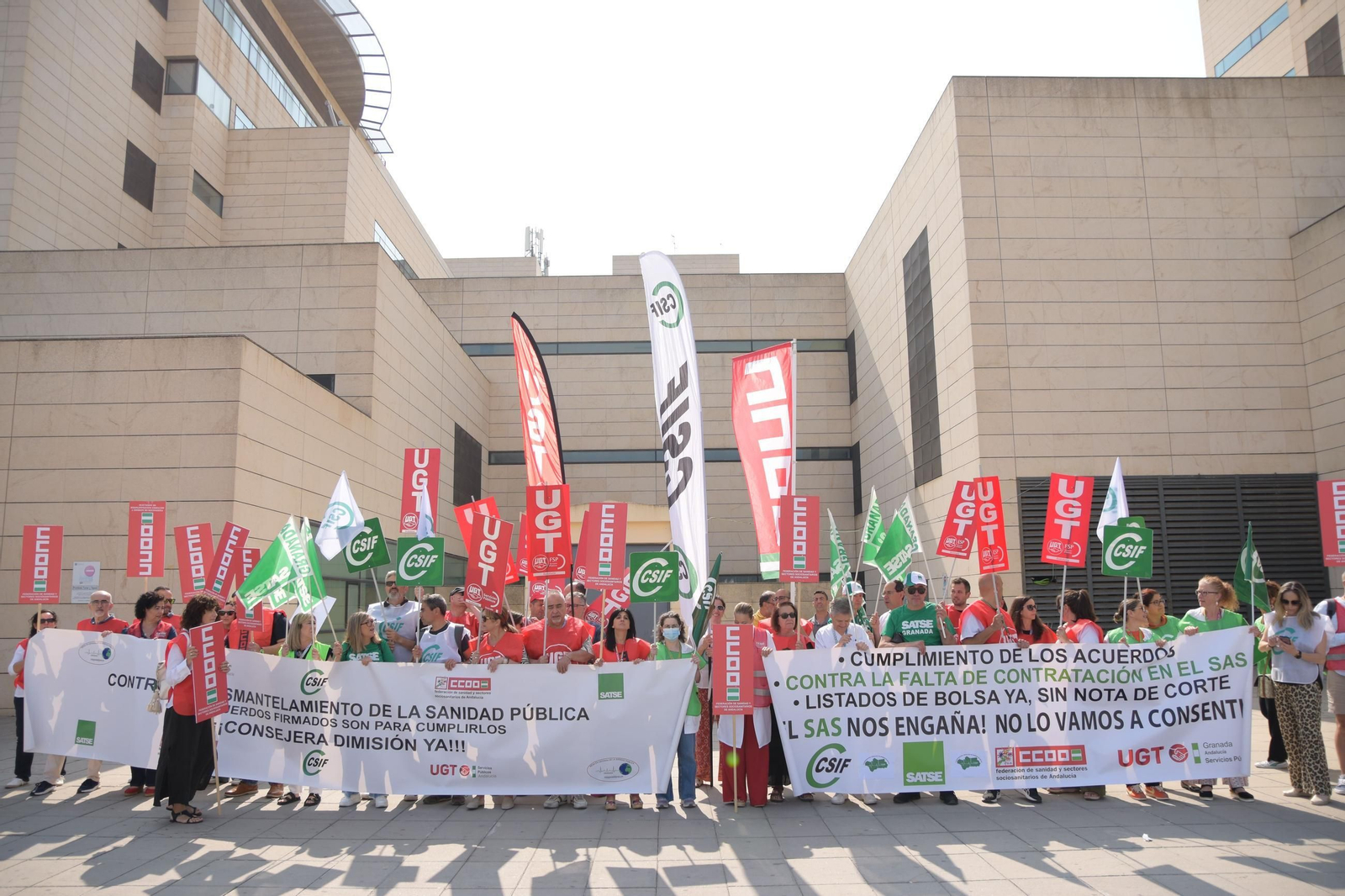 Concentración en el Hospital de San Cecilio