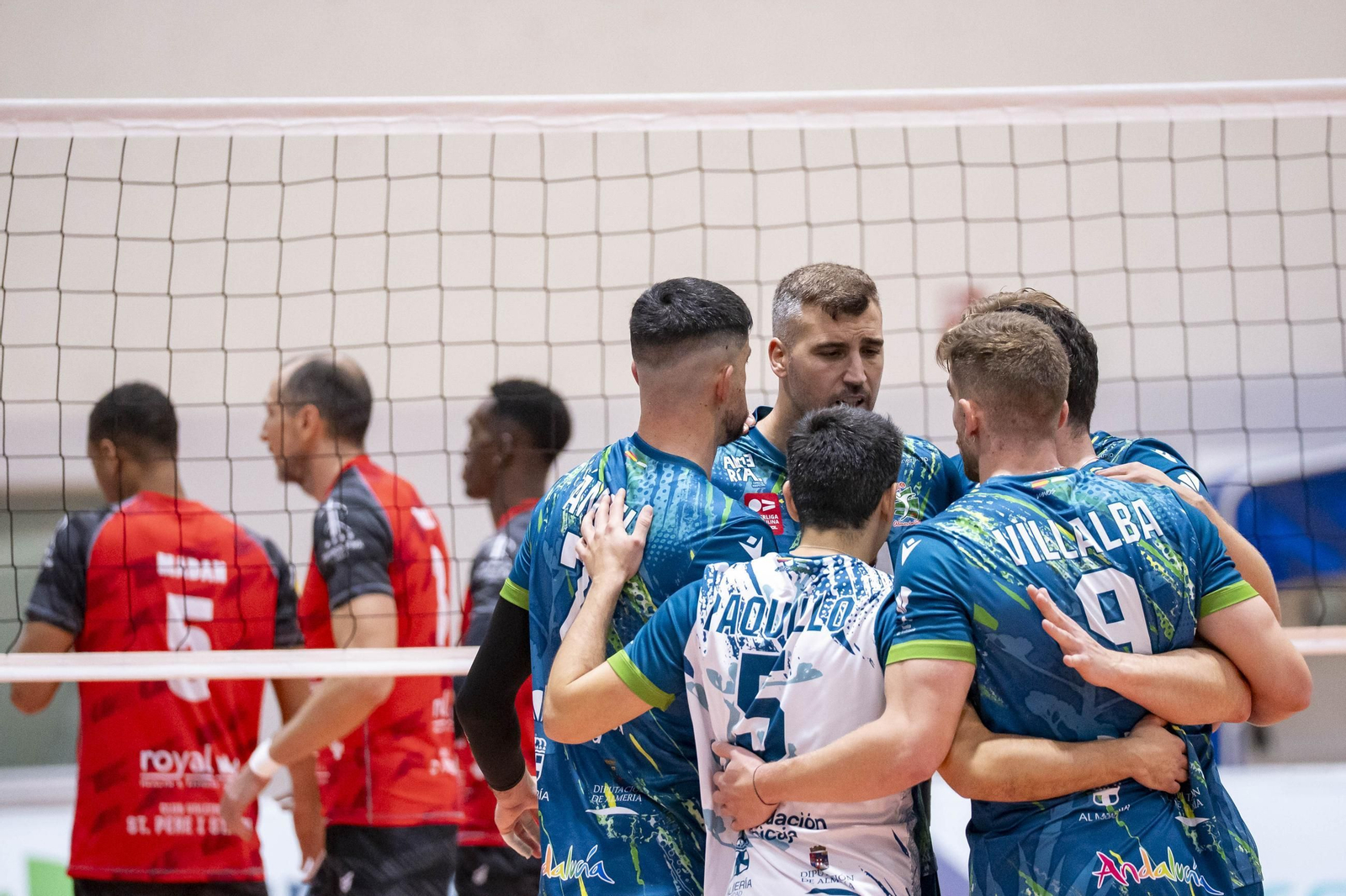 Las imágenes del partido de Superliga entre Unicaja Costa de Almería y Instercap Asisa Tarragona