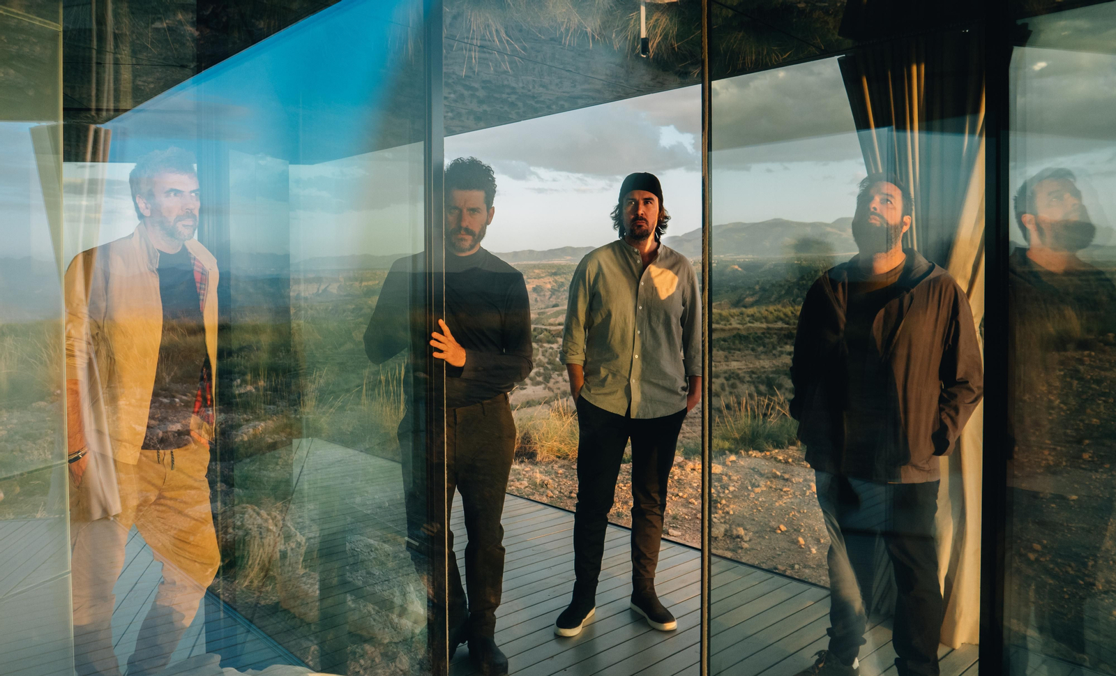 El conjunto formado por Nani Castañeda, Juan Alberto Martínez, Miguel Haro y Andrés López, en una imagen promocional.