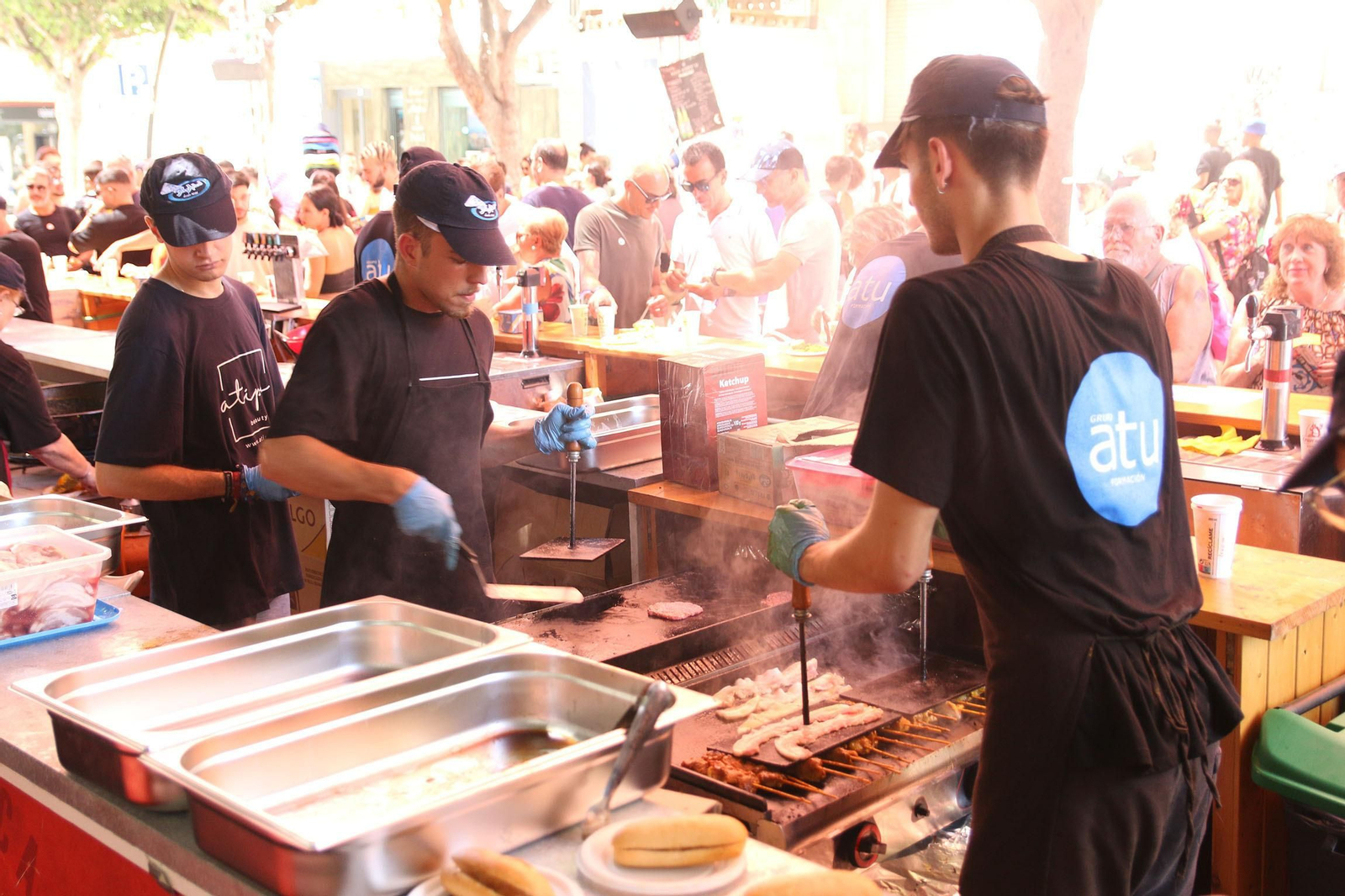 Almería inaugura su feria del mediodía