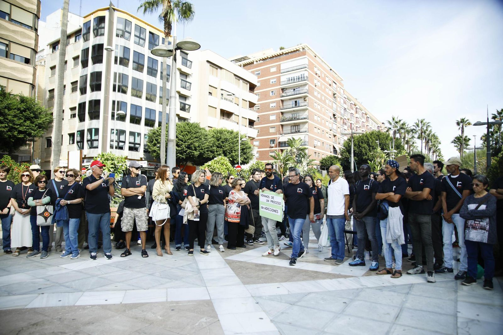 Imágenes de la campaña "Camino de Santiago" para celebrar el día de las personas sin hogar en Almería