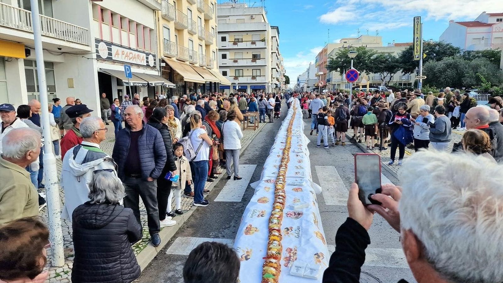 La exitosa primera edición de 'Bolo Rei Gigante' en Vila Real de Santo Antonio