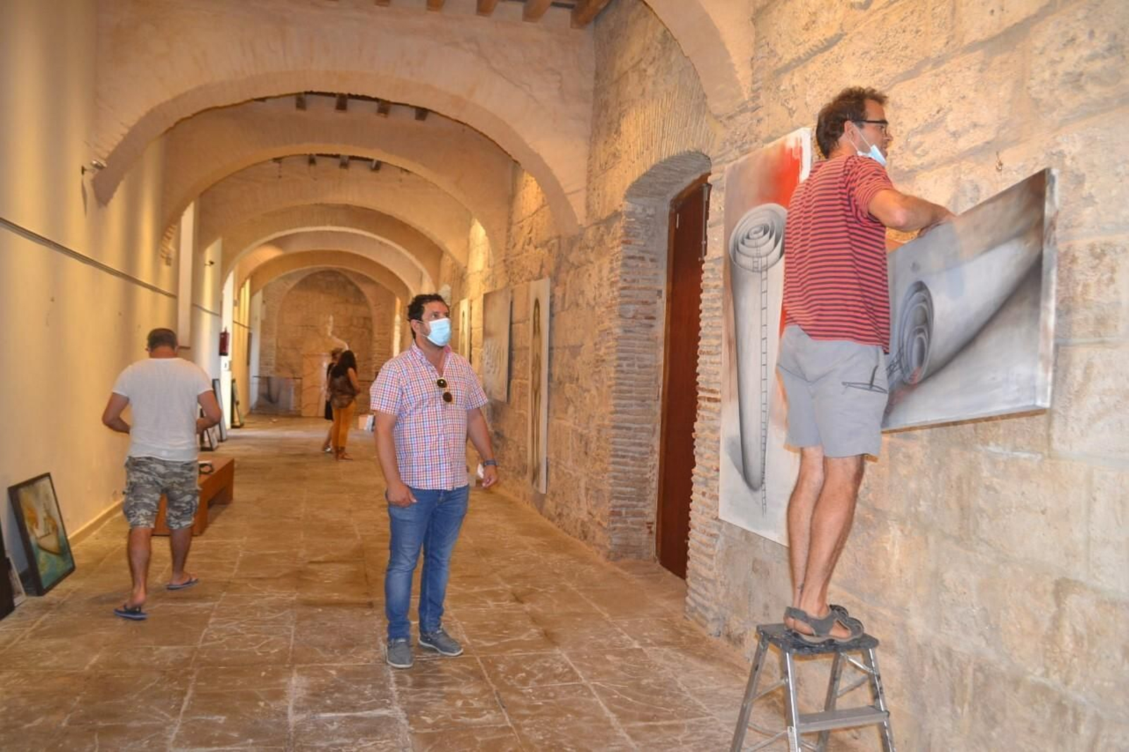 Uno de los cuadros de la exposición que se ofrece en el castillo.