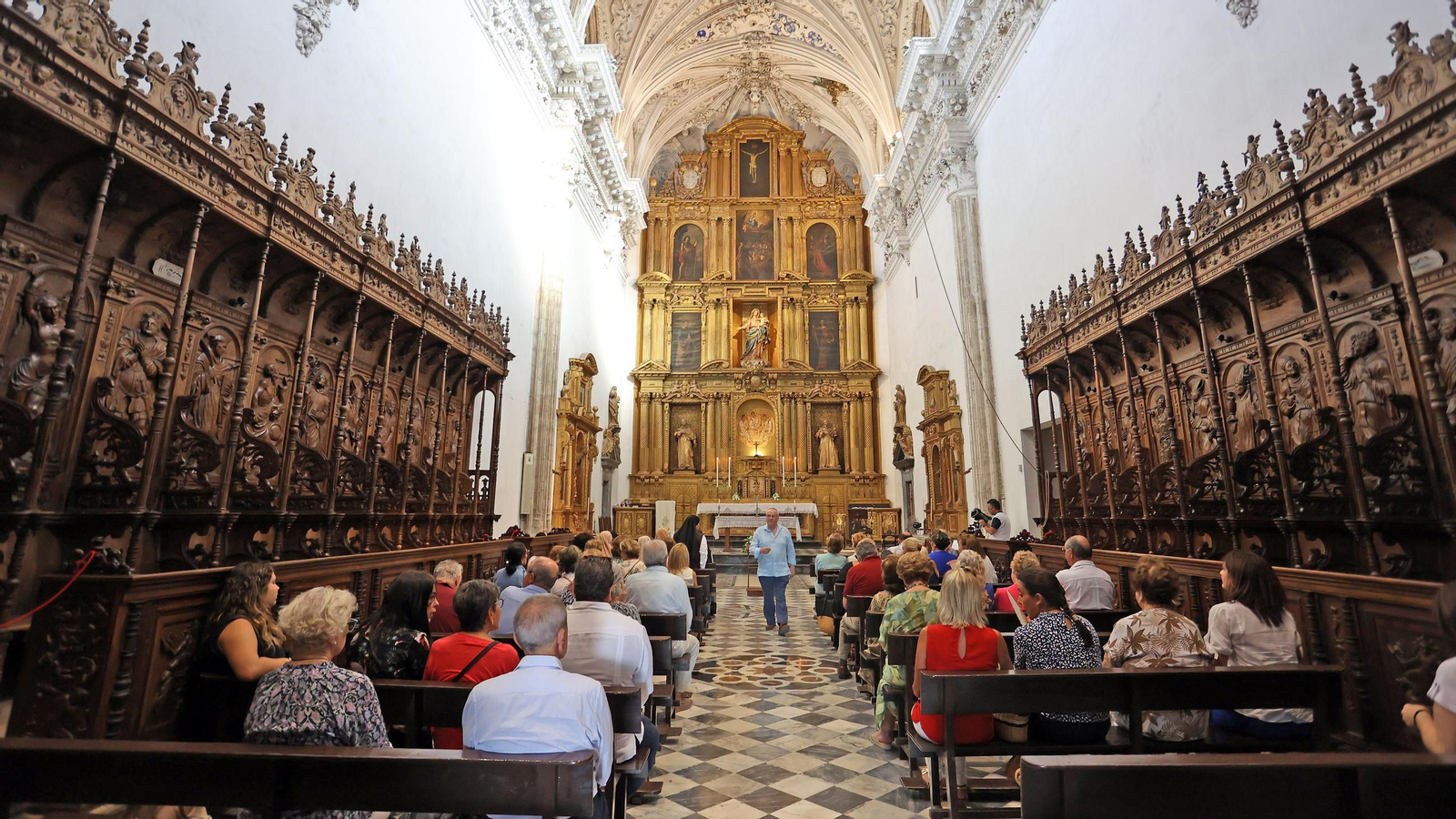 Imágenes de la misa de bienvenida a las hermanas Carmelitas en La Cartuja de Jerez
