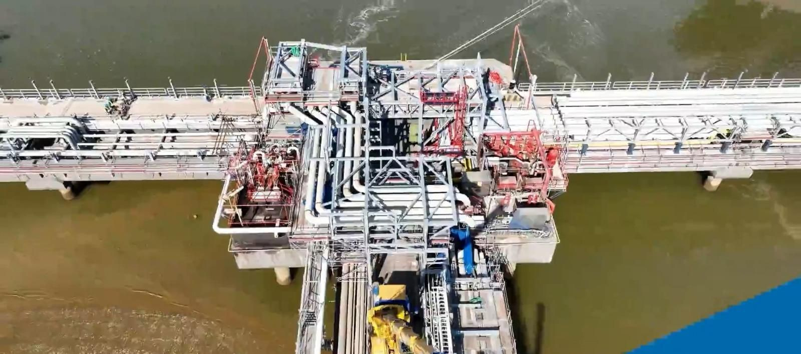 Imagen del nuevo poliducto promovido por Moeve y Exolum en el Puerto de Huelva.