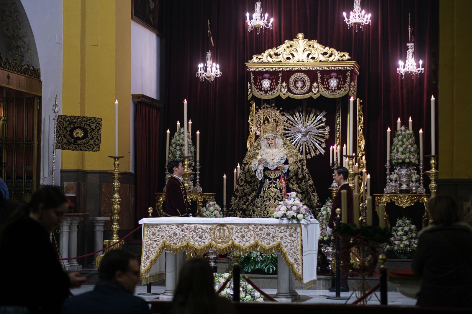 Las imágenes de la veneración a la Virgen de la Encarnación de San Benito