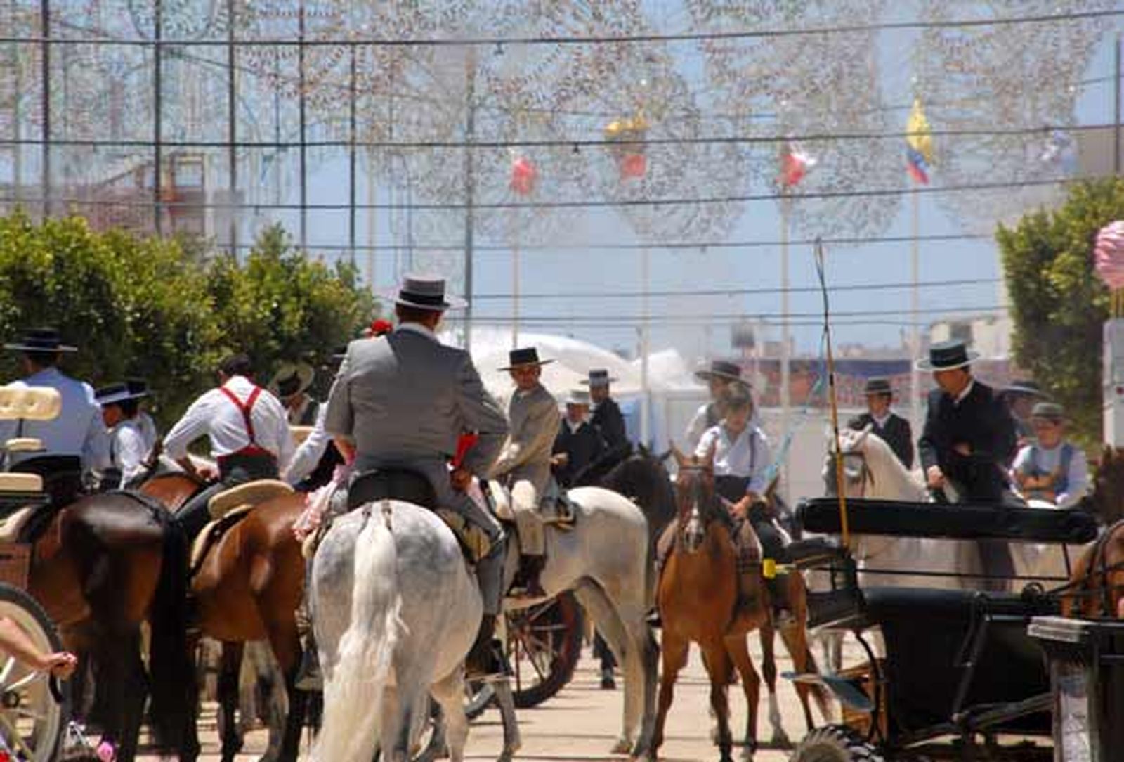 Finaliza la feria de La Isla con una gran afluencia de público durante el fin de semana

Foto: Rioja-Nuria Reina