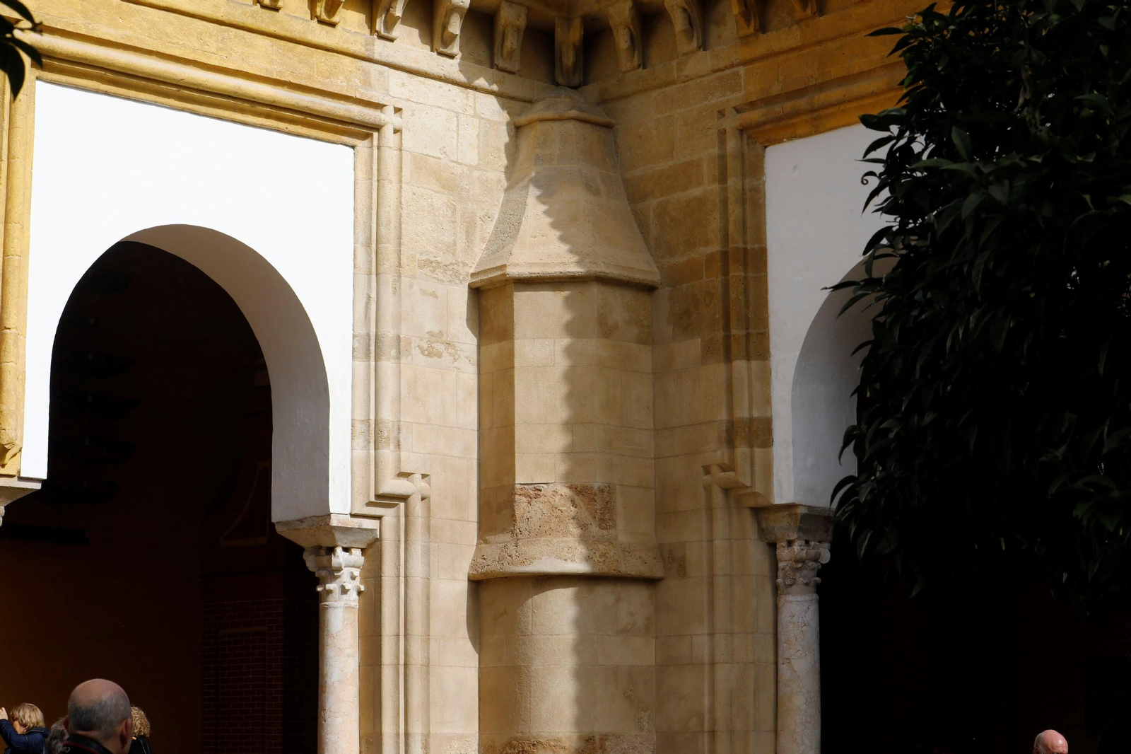 La restauración del machón nororiental de la Mezquita-Catedral, en imágenes