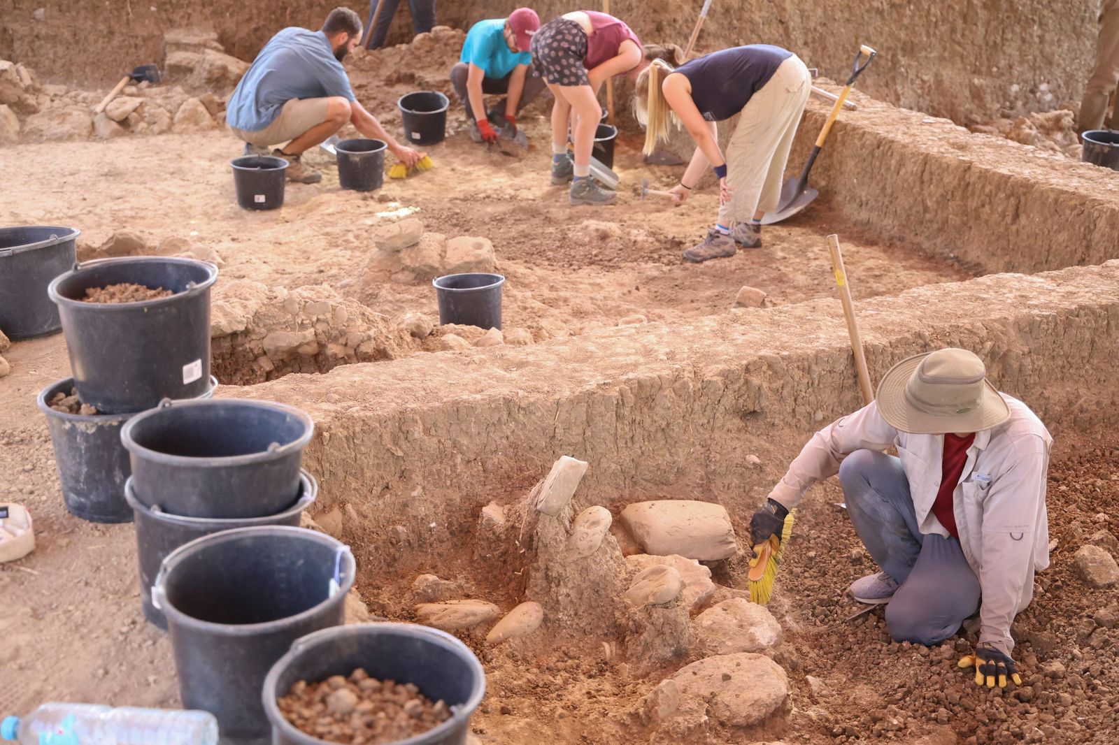 La excavación arqueológica de Cerro del Villar, en imágenes