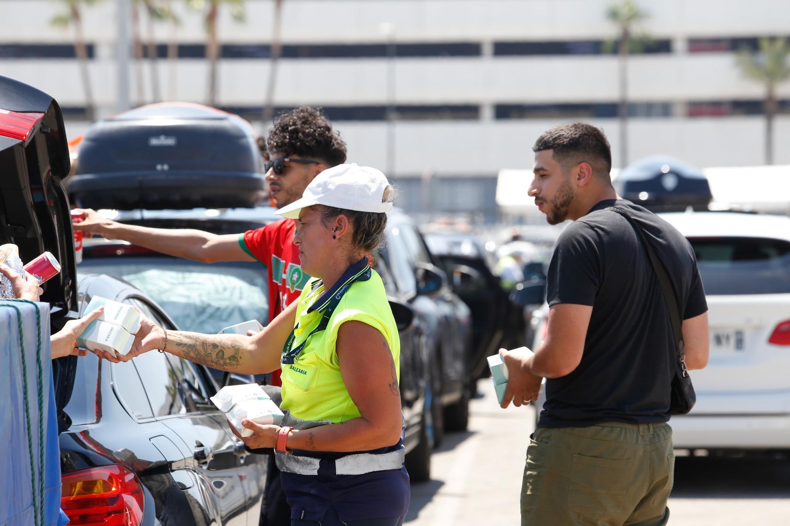 El intenso sábado en la Operación Paso del Estrecho en Algeciras, en imágenes