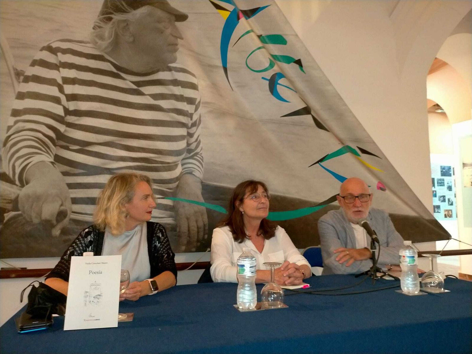 A la presentación acudió la hija de Nadia Consolani y Fernando Quiñones, Mariela Quiñones.