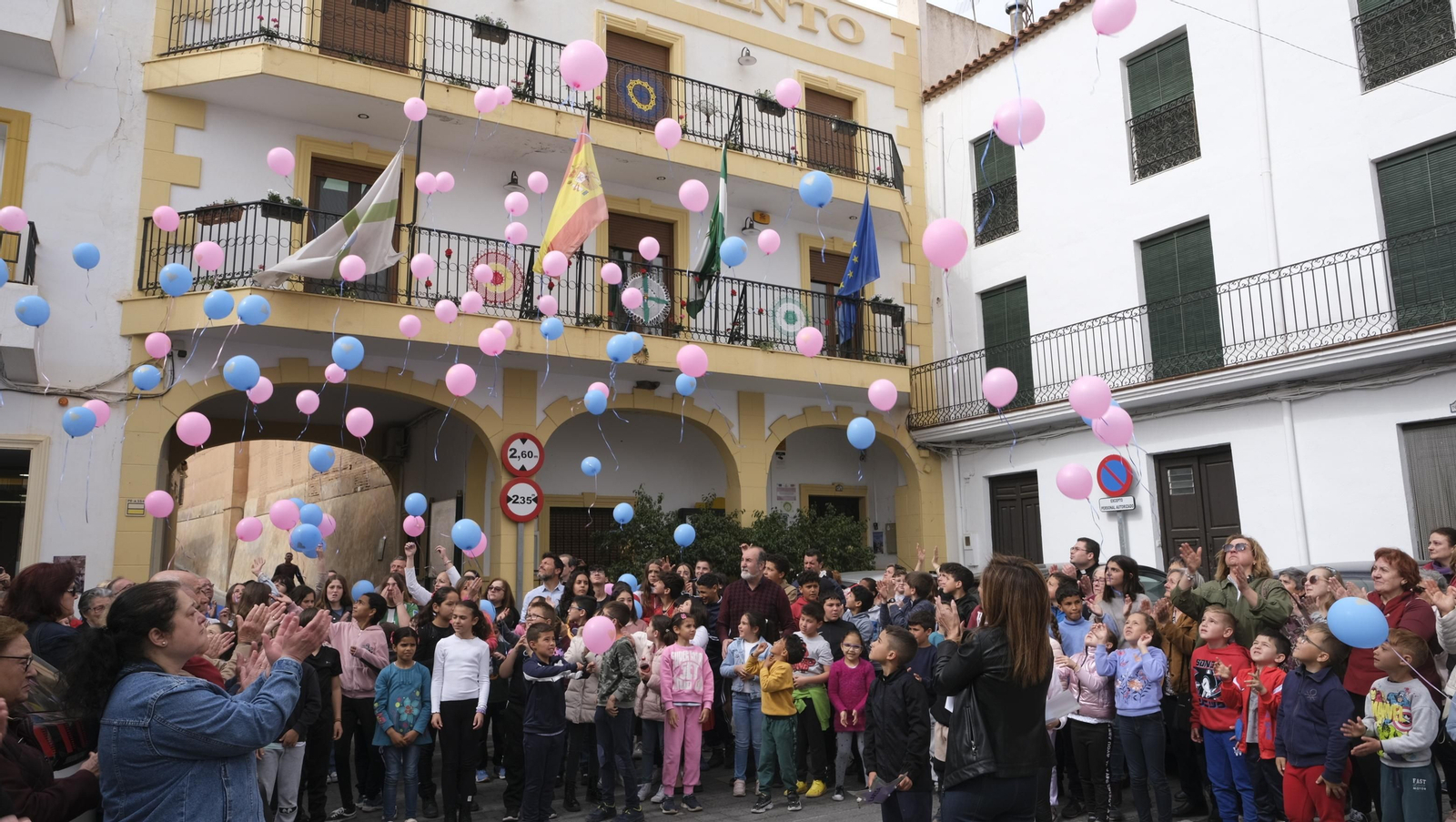 Funeral del crimen vicario de las dos niñas, en Abla