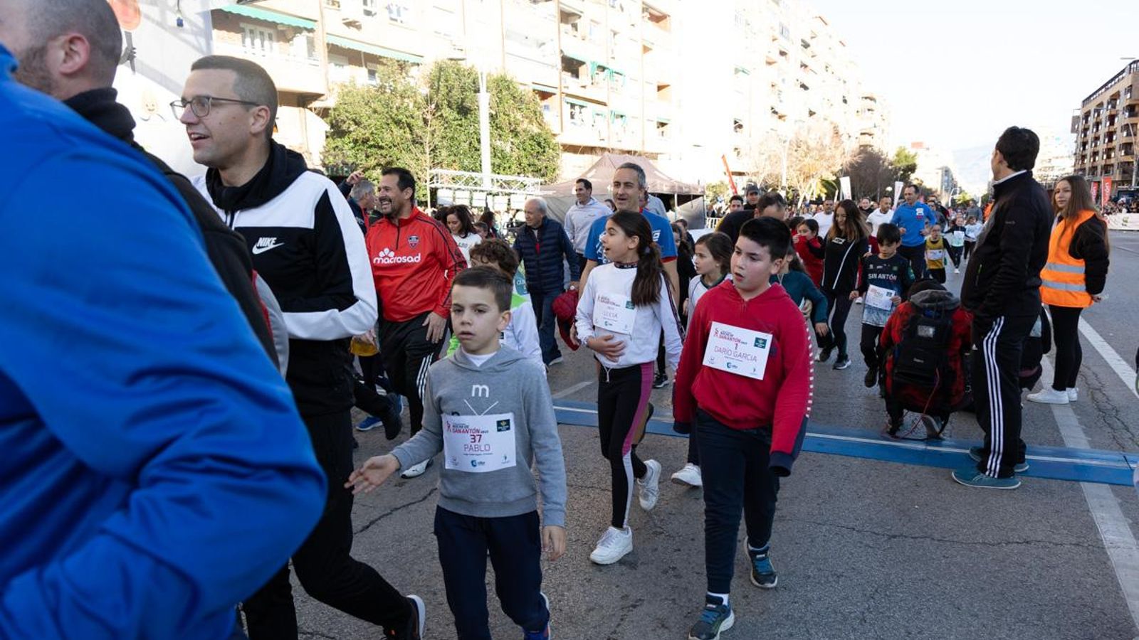 En imágenes: Los niños y niñas de los colegios de Jaén, protagonistas de la San Antón Escolar