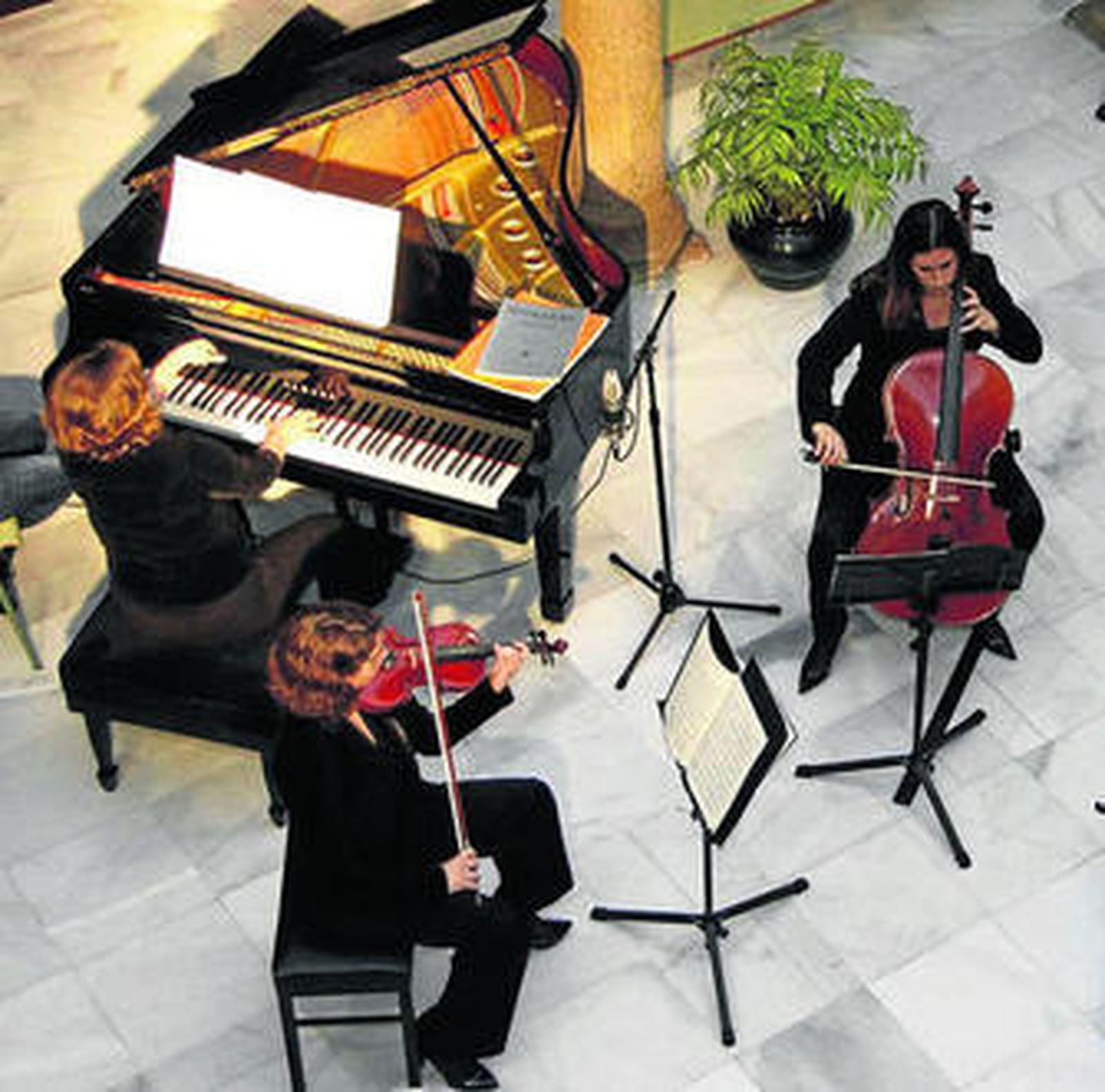 Momento de la actuación, ayer en el Conservatorio.
