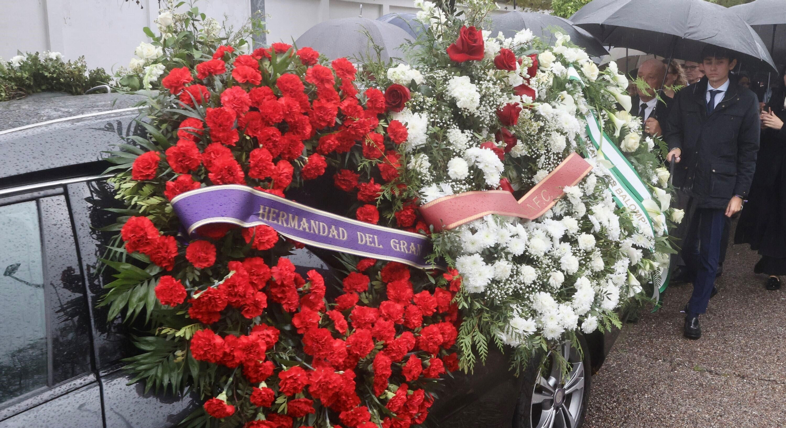 Las fotos del entierro de Manuel Ruiz de Lopera