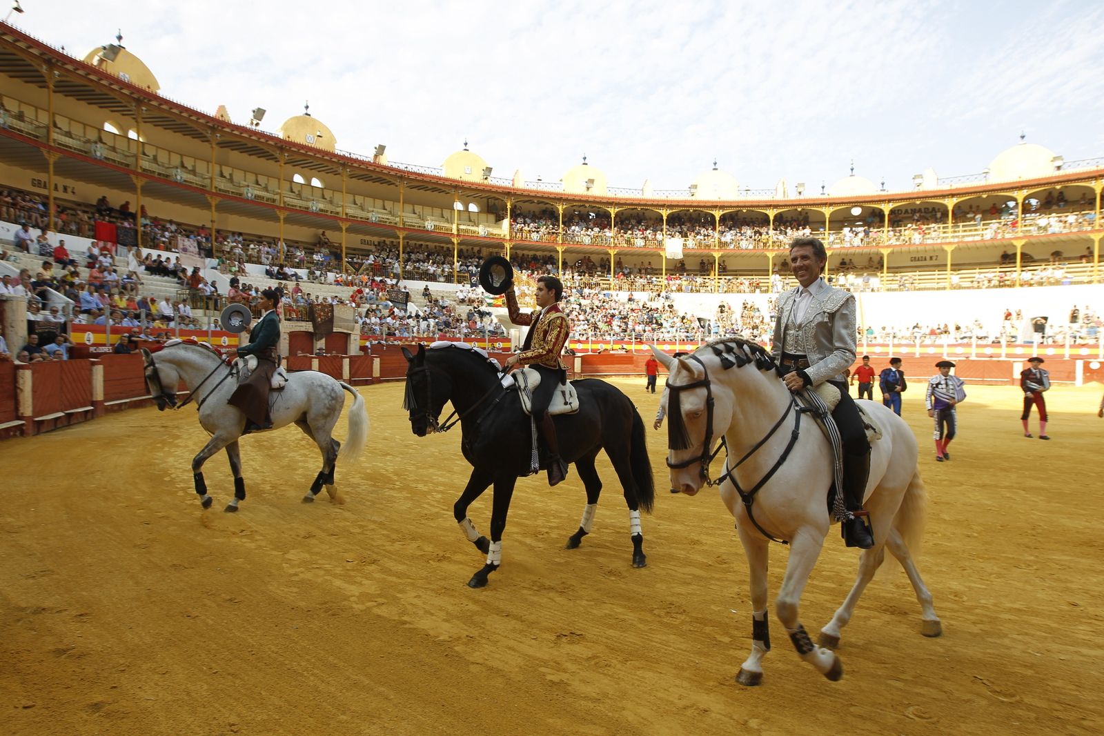 Fotogalería corrida de rejones. Feria de Almería 2019