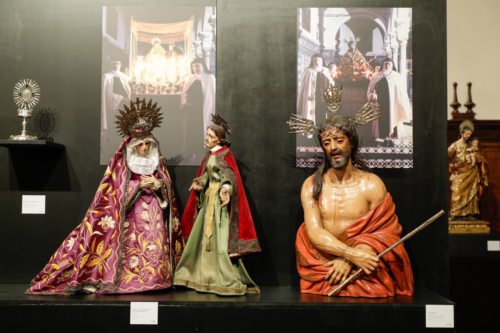 Inauguración de la exposición Devociones populares en las clausuras de Sevilla, en la Iglesia Santa Clara