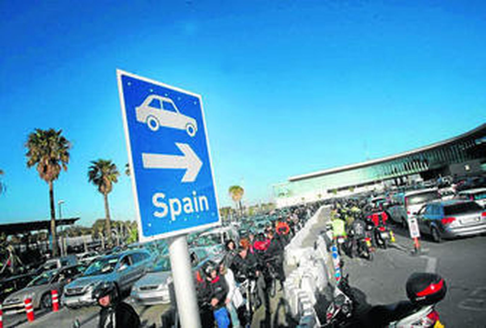 Colas para salir de Gibraltar, en una imagen de archivo.