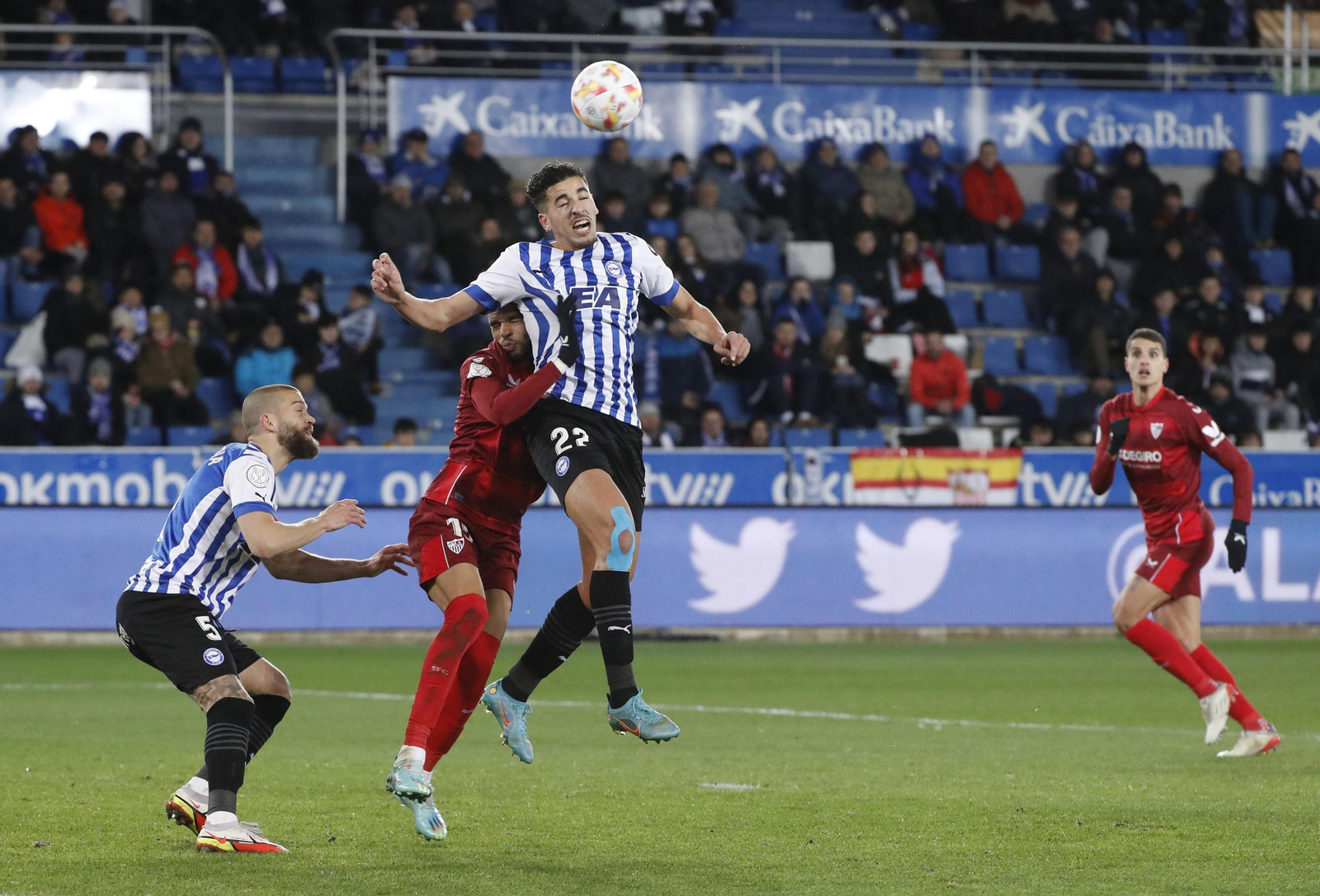 Las fotos del Alavés-Sevilla de Copa del Rey