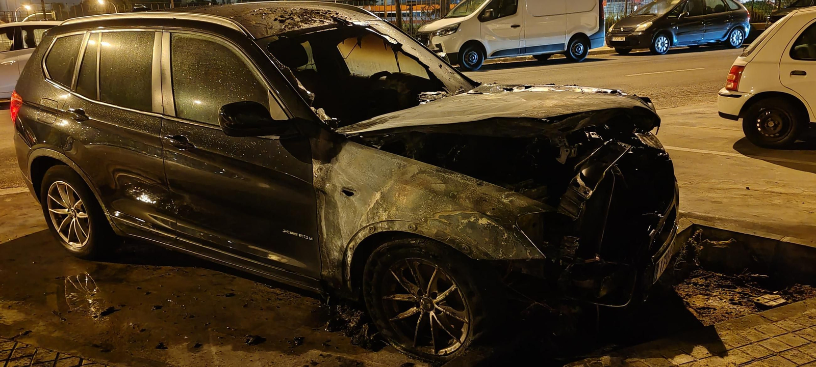 Coche calcinado