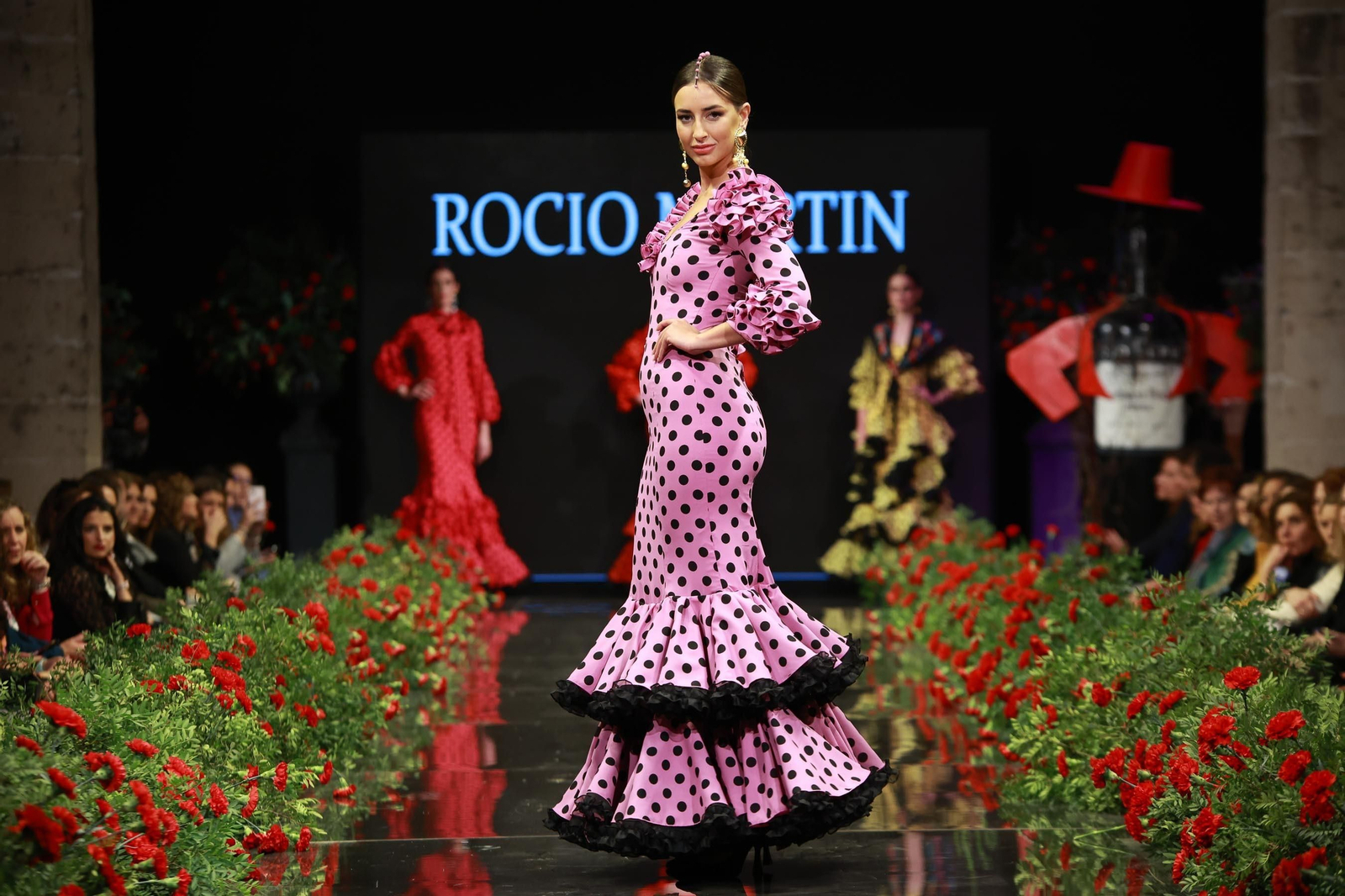 Desfile de Rocío Martín de Gitana en la Pasarela Flamenca Jerez Tío Pepe 2023