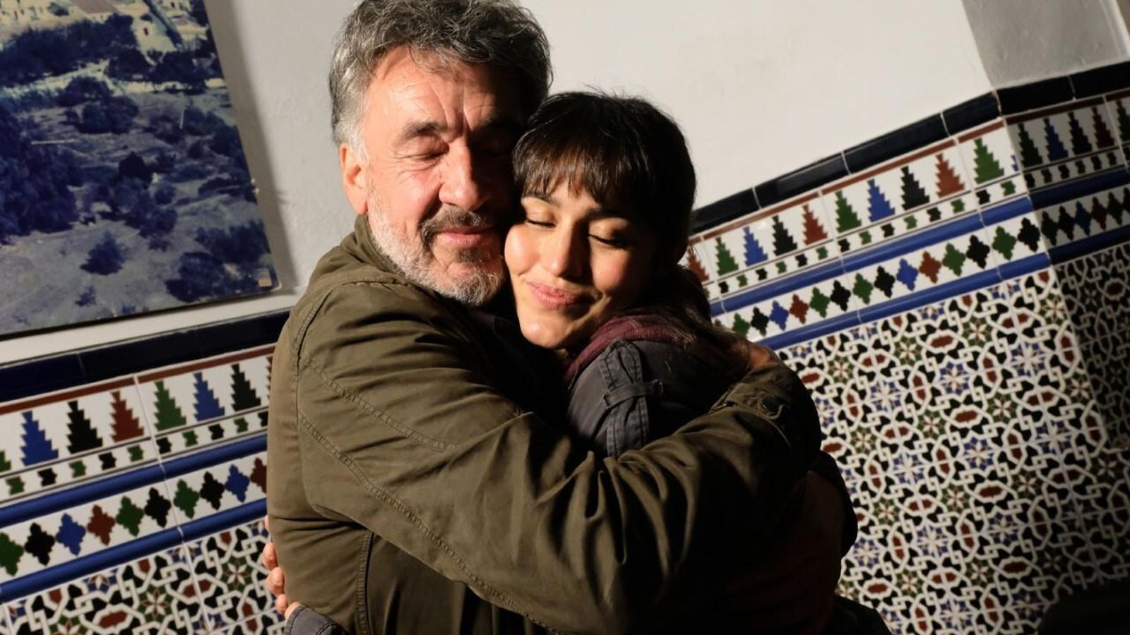 Francis Lorenzo y Megan Montaner antes de iniciar el trabajo en 'La Caza. Guadiana'