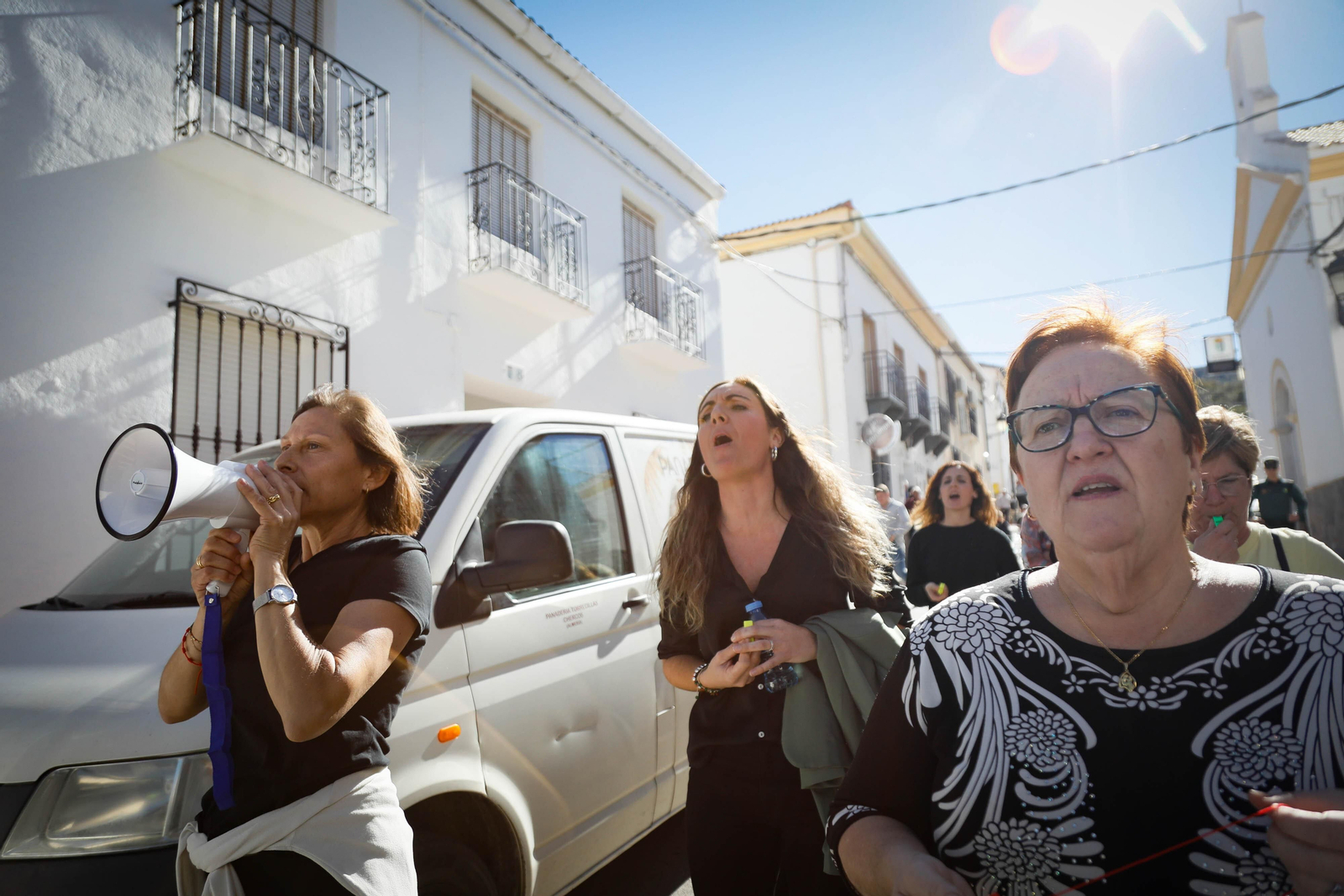 Imágenes de la moción de censura en Chercos