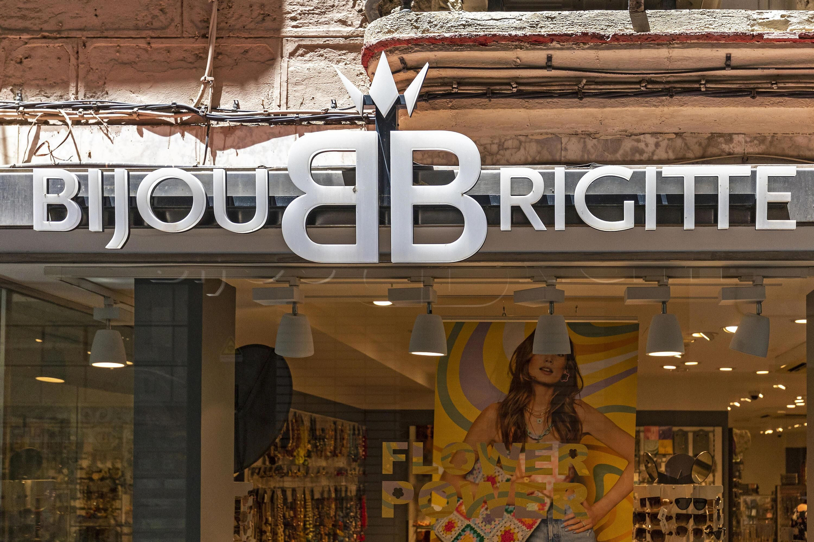 Columla y Ancha, imágenes de referentes del comercio en Cádiz