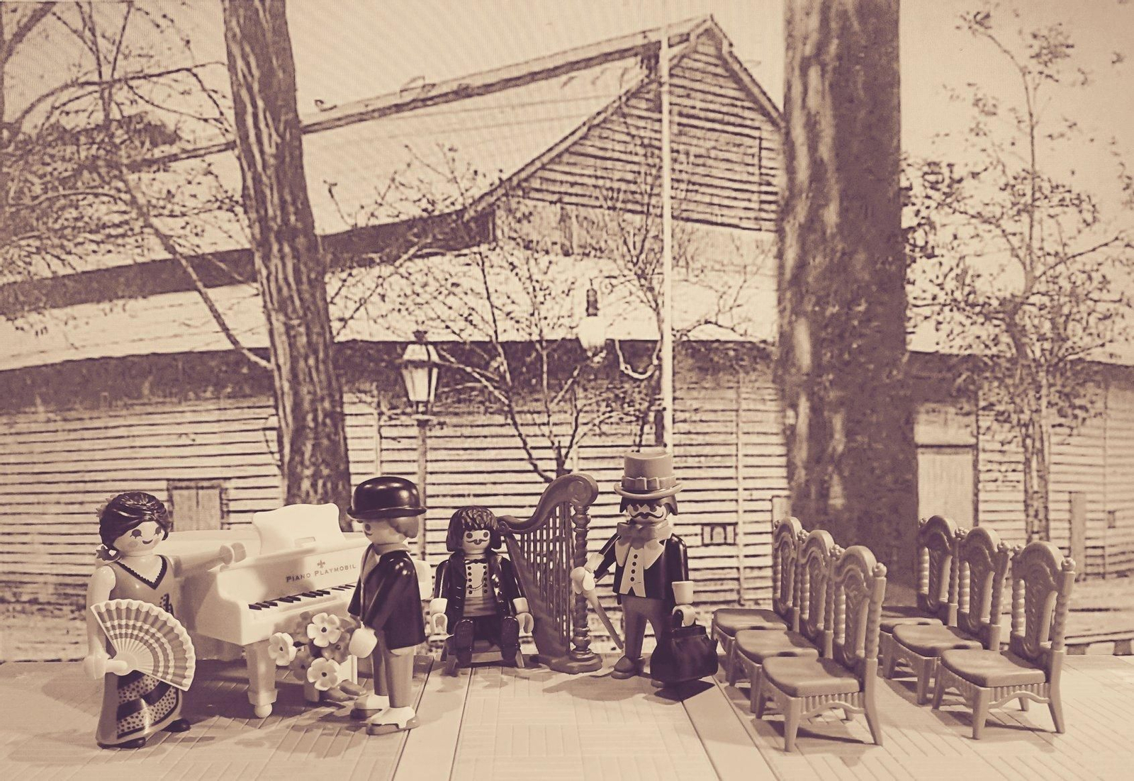 La historia de La Línea, a través de figuras de Playmobil