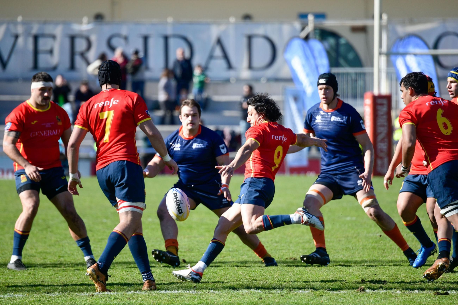 España, con el malagueño Alberto Carmona, acaricia regresar a un Mundial de rugby