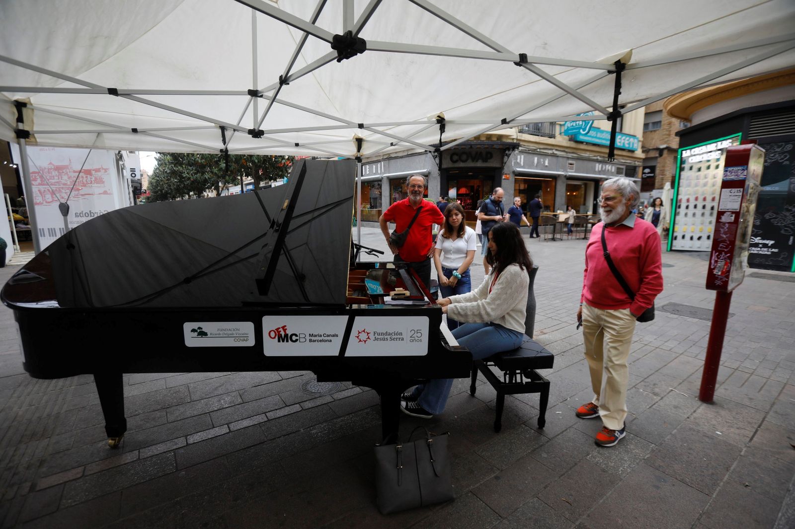 Córdoba se llena de pianos, en imágenes