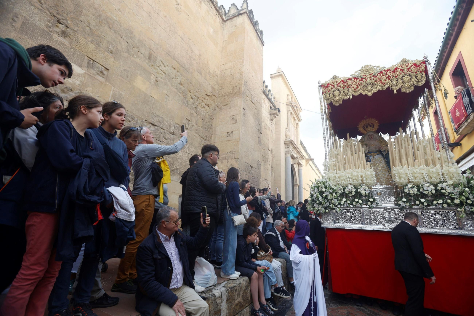 La procesión de la Agonía en este Martes Santo de Córdoba, en imágenes