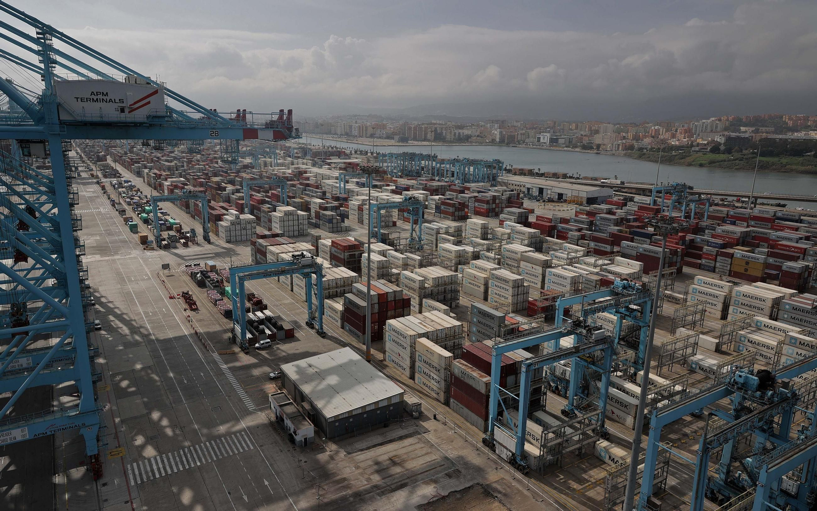 Contenedores en APM Terminals Algeciras.
