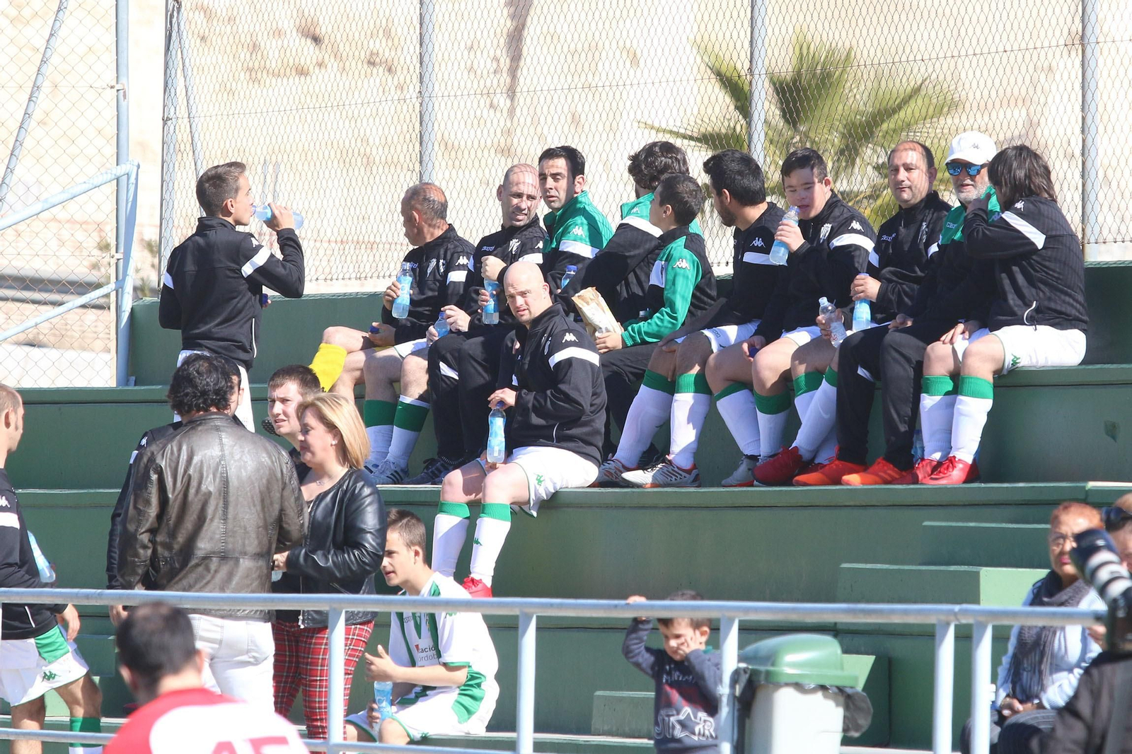Fotogalería del triangular de fútbol adaptado de la UDA
