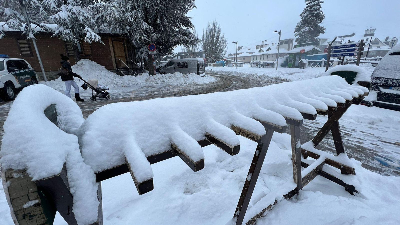 Plaza de Pradollano esta mañana