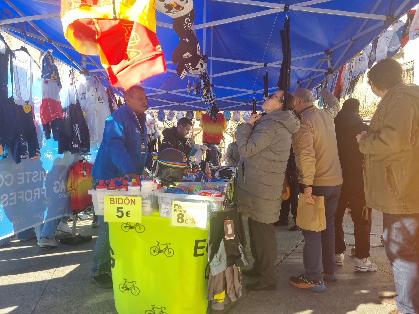 En imágenes: Jaén, espectacular escenario de la tercera etapa de la Vuelta a Andalucía - Ruta del Sol